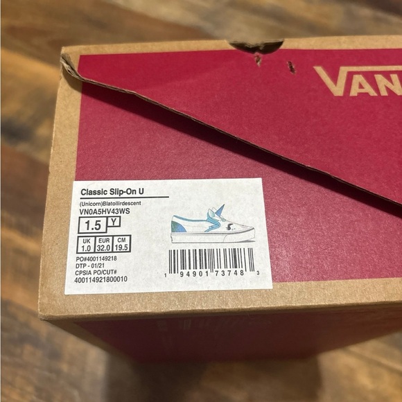 Vans Kids Unicorn Slip-On Sneakers - White and Mint - Picture 4 of 4